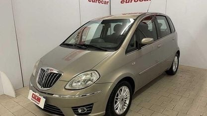 Usata Lancia Musa 90 CV (66 kW) 2008 Oro Monovolume