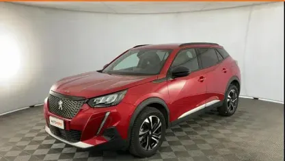 Usata Peugeot 2008 Allure 101 CV (74 kW) 2023 Rosso SUV