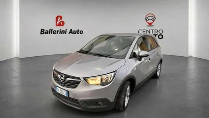 Begagnad Opel Crossland X Innovation 102 HK (75 kW) 2020 Grå SUV