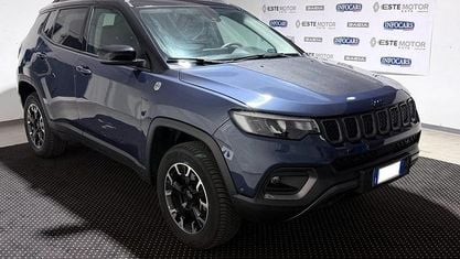 Usata Jeep Compass Trailhawk 240 CV (176 kW) 2023 Blu metallizzato SUV
