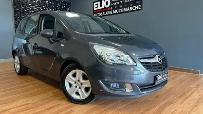 Grigio Usata 2016 Opel Meriva Design Edition Monovolume | 5800 € (Buon prezzo)