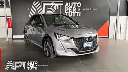 Usata Peugeot 208 GT 131 CV (96 kW) 2021 Utilitaria