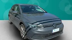 Grigio antracite Usata 2020 VW Golf VII Life Tre volumi | 20.900 € (Buon prezzo)