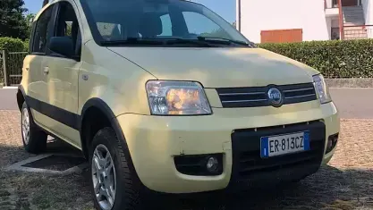 Usata Fiat Panda 4x4 Climbing 60 CV (44 kW) 2004 Giallo Utilitaria