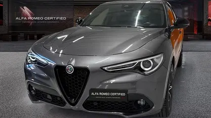 Usata Alfa Romeo Stelvio Veloce 209 CV (153 kW) 2022 Grigio SUV
