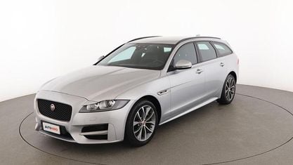 Usado Jaguar XF R-Sport 180 CV (132 kW) 2018 Plateado