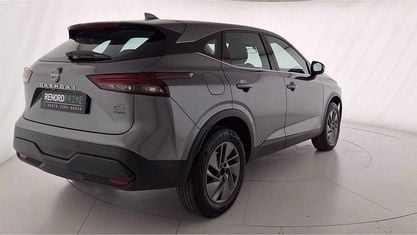 Usata Nissan Qashqai 140 CV (102 kW) 2022 Dark metal grey SUV
