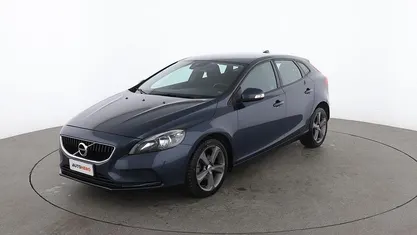 Blu Usata 2018 Volvo V40 Business Edition Tre volumi | 12.999 € (Buon prezzo)