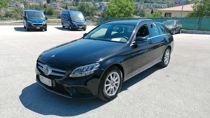 Usata Mercedes C180 Business 122 CV (89 kW) 2020 Nero Station wagon