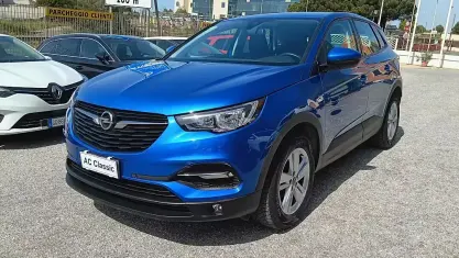 Usata Opel Grandland X Business 130 CV (95 kW) 2019 Blu SUV