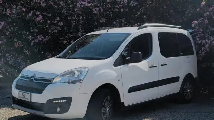 Usata Citroën Berlingo Feel 99 CV (72 kW) 2017 Bianco Monovolume