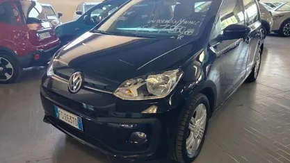 Usata VW up! high up! 75 CV (55 kW) 2018 Utilitaria
