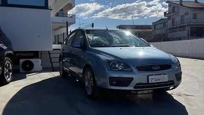 Usata Ford Focus 90 CV (66 kW) 2006 Berlina