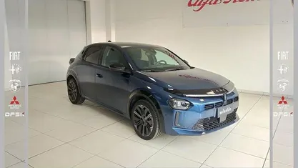 Usata Lancia Ypsilon 101 CV (74 kW) 2024 Blu Utilitaria