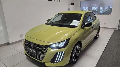 Usata Peugeot 208 Allure 101 CV (74 kW) 2025 Utilitaria