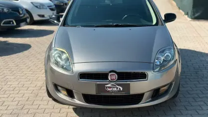 Usata Fiat Bravo Easy 120 CV (88 kW) 2014 Argento Utilitaria