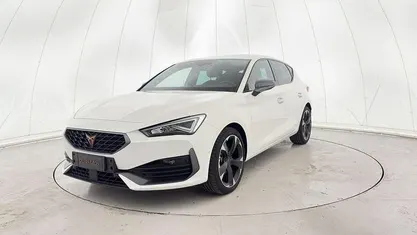 Usata Cupra Leon 150 CV (110 kW) 2023 Bianco Utilitaria