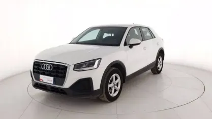 Begagnad Audi Q2 110 HK (80 kW) 2023 Vit SUV