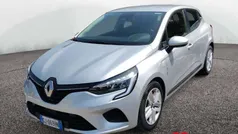Usata 2022 Renault Clio V Zen Tre volumi | 13.900 € (Buon prezzo)