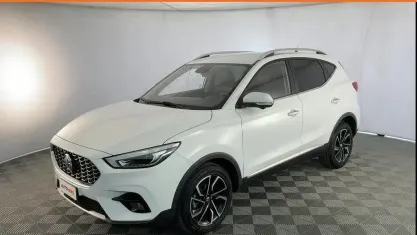 Usata MG ZS Luxury 106 CV (77 kW) 2024 Bianco SUV