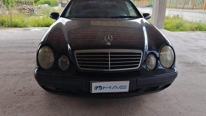 Usata Mercedes CLK200 Elegance 136 CV (100 kW) 1999 Blu Coupé