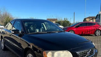 Usata Volvo S60 Summum 163 CV (119 kW) 2007 Nero Berlina