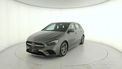 Gebraucht Mercedes B180 Advanced Plus 116 PS (85 kW) 2025 Grau Van / Kleinbus