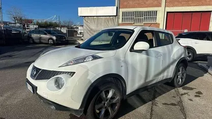 Bianco Usata 2010 Nissan Juke Tekna SUV | 6400 € (Buon prezzo)