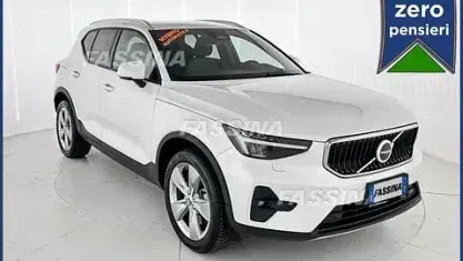 Usata Volvo XC40 Core 163 CV (119 kW) 2025 Bianco SUV