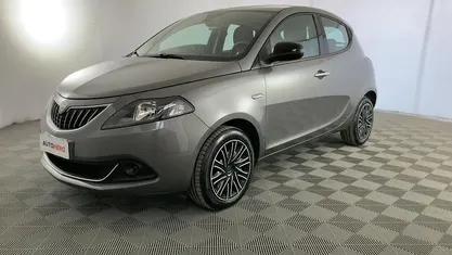 Usata Lancia Ypsilon Silver 70 CV (51 kW) 2022 Utilitaria