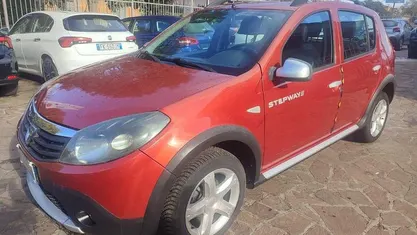 Usata 2012 Dacia Sandero Stepway | 4900 € (Ottimo prezzo)