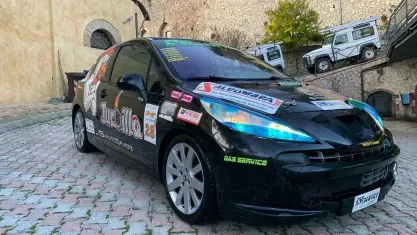 Usata Peugeot 207 150 CV (110 kW) 2006 Nero Utilitaria
