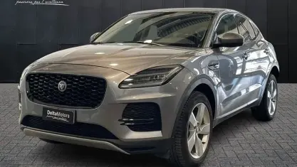 Usata Jaguar E-Pace SE 163 CV (119 kW) 2022 Grigio scuro metallizzato SUV