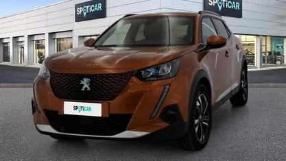 Begagnad Peugeot e-2008 Allure 100 kW (136 HK) 2021 Orange SUV