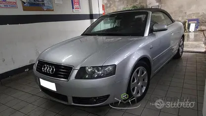 Usata Audi A4 Comfort 170 CV (125 kW) 2002 Nero Cabrio