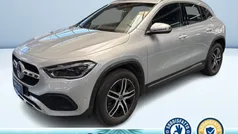 Argento metallizzato Usata 2020 Mercedes GLA200 SUV | 33.700 € (Buon prezzo)