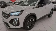 Bianco Usata 2023 Peugeot 2008 Allure+ SUV | 19.400 € (Buon prezzo)