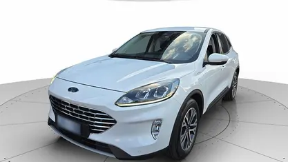 Usata Ford Kuga Titanium 152 CV (111 kW) 2020 Bianco SUV