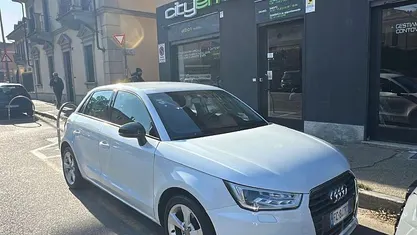 Bianco Usata 2016 Audi A1 Tre volumi | 11.900 € (Buon prezzo)