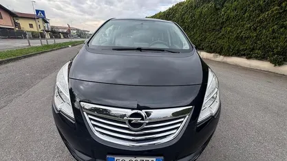 Usata Opel Meriva Cosmo 120 CV (88 kW) 2013 Monovolume