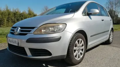 Usata VW Golf Plus Cross 105 CV (77 kW) 2007 Grigio Monovolume