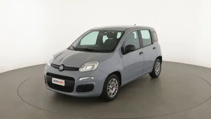 Usata Fiat Panda 70 CV (51 kW) 2022 Grigio Utilitaria