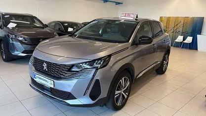 Usata Peugeot 3008 Allure 131 CV (96 kW) 2022 SUV