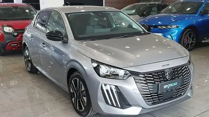 Usata Peugeot 208 Allure 101 CV (74 kW) 2025 Utilitaria