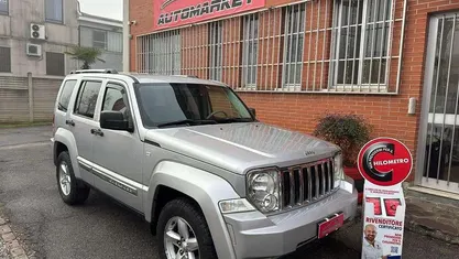 Grigio Usata 2008 Jeep Cherokee Limited SUV | 7990 € (Buon prezzo)