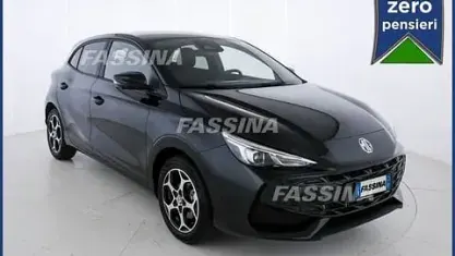 Nuova MG MG3 Luxury 102 CV (75 kW) 2026 Nero Utilitaria