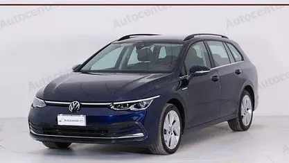 Usata VW Golf VIII Style 150 CV (110 kW) 2022 Blu Station wagon