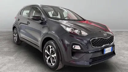 Penta metal Usata 2022 Kia Sportage Urban SUV | 16.900 € (Super prezzo)