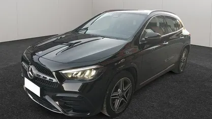 Usata Mercedes GLA200 AMG Line Premium 150 CV (110 kW) 2023 Nero SUV