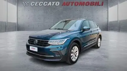 Usata VW Tiguan Life 150 CV (110 kW) 2023 Blu SUV